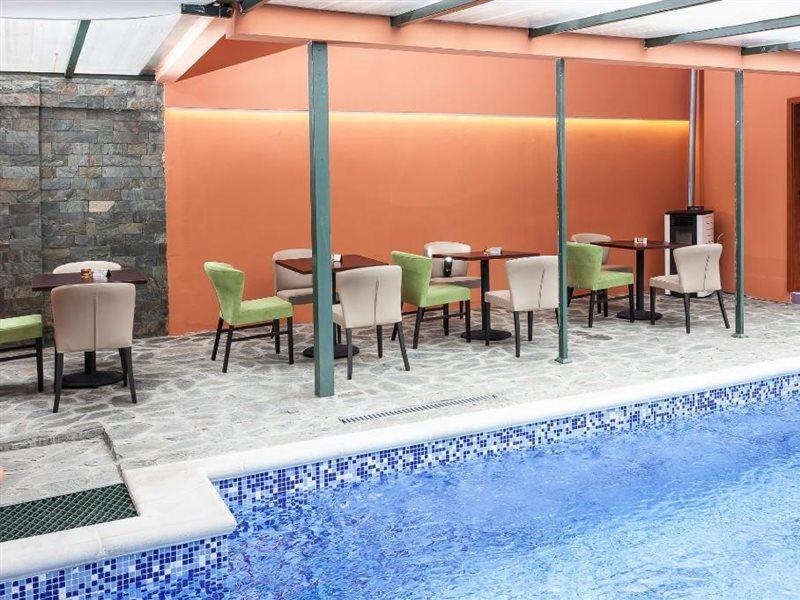 Modern Inn Boutique Hotel Скопье Экстерьер фото