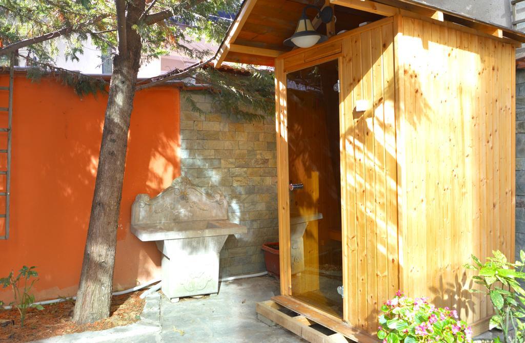Modern Inn Boutique Hotel Скопье Экстерьер фото